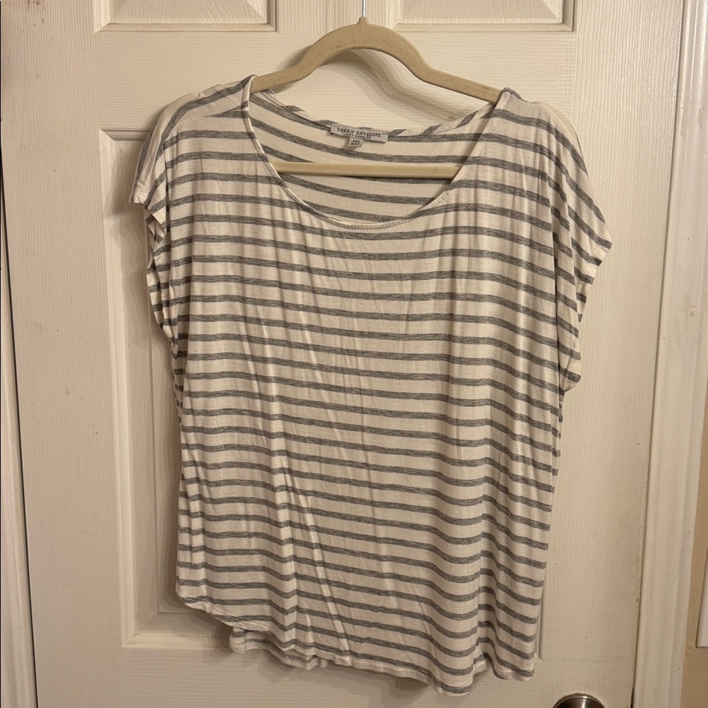 Striped Gray and White T-Shirt - Picture 1 of 1
